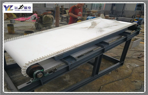 平板磁選機，青海平板磁選機處理量_皮帶老跑偏的磁筒更換工作原理_青海平板磁選機處理量選礦規(guī)格參數(shù)及執(zhí)行標(biāo)準(zhǔn)