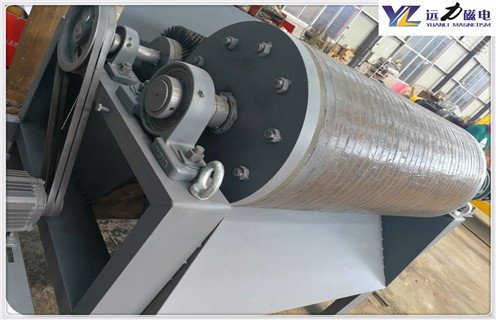 錳礦磁選機，錳礦磁選機怎么才能達(dá)到磁力水平效果？_價格_錳礦磁選機怎么才能達(dá)到磁力水平效果？皮帶型號_工作原理