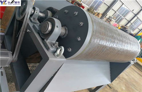 赤鐵礦磁選機，赤鐵礦磁選機需求量日益提升_多少錢_山西質(zhì)量高的褐鐵礦磁選機能提高多少品位