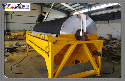 滾筒永磁磁選機(jī)，滾筒永磁磁選機(jī)的兩種常規(guī)型式_單筒滾筒永磁磁選機(jī)的兩種常規(guī)型式磁場(chǎng)一般為多少_磁塊如何排列 