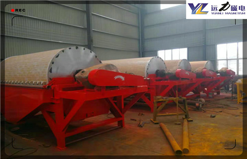 永磁滾筒式磁選機(jī)，黑龍江永磁滾筒磁選機(jī)_黑龍江永磁滾筒磁選機(jī)設(shè)備質(zhì)量不吸鐵如何處理