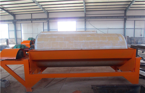 小型磁選機，客戶認可強磁小型磁選機設備_輥式客戶認可強磁小型磁選機設備_磁塊如何排列