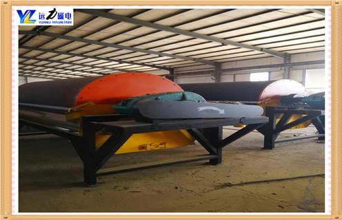 內(nèi)蒙古小型鐵礦磁選機(jī)多少錢一臺(tái)_內(nèi)蒙古小型鐵礦磁選機(jī)多少錢一臺(tái)如何配置，選三氧化二鐵嗎？