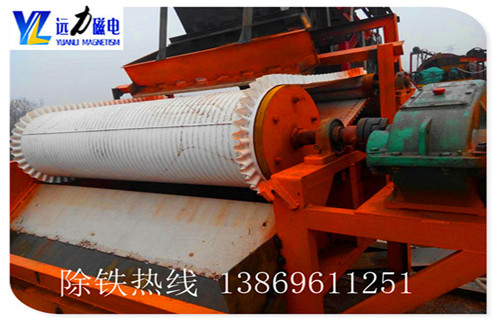 平板磁選機(jī)，陜西平板磁選機(jī)的工作原理_陜西平板磁選機(jī)的工作原理使用范圍永磁排列圖工作原理_選礦規(guī)格參數(shù)及執(zhí)行標(biāo)準(zhǔn) 