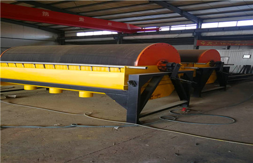 永磁濕式磁選機(jī)，黑龍江永磁濕式磁選機(jī)_黑龍江永磁濕式磁選機(jī)更便捷型號(hào)參數(shù)及磁場(chǎng)強(qiáng)度