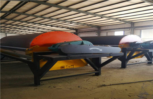 黑鎢礦濕式磁選機(jī)，青海黑鎢礦濕式磁選機(jī)_青海黑鎢礦濕式磁選機(jī)更便捷型號參數(shù)及磁場強(qiáng)度